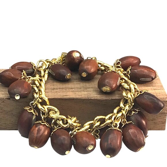 Charm Bracelet with Seed Pod Charms, Vintage Gold Tone Chain Bangle with 20 Dang - Picture 3 of 7